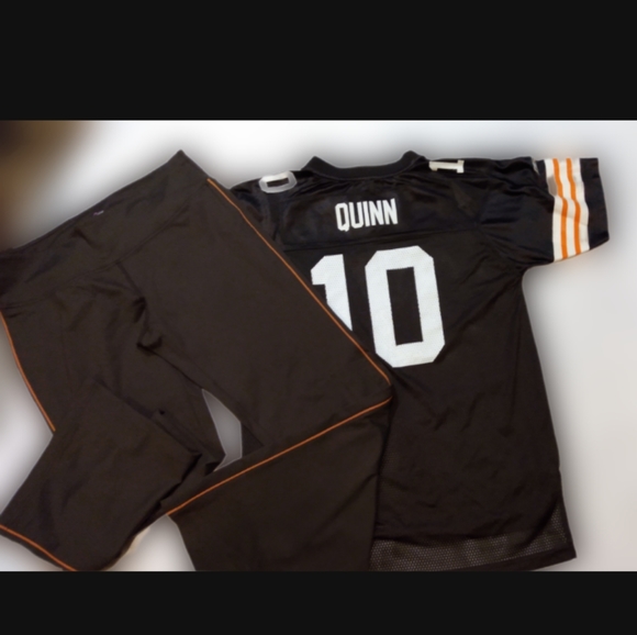 Cleveland browns - Picture 3 of 7